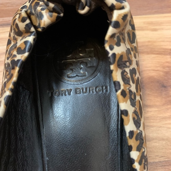 Cheetah print Tory Burch Reva flats - Picture 3 of 4